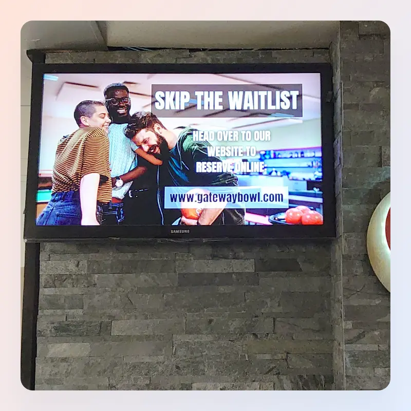 Digital Signage Solution for Entertainment Centre